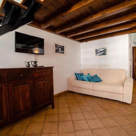Vilagos Apartments & Loft Taormina Exteriör bild